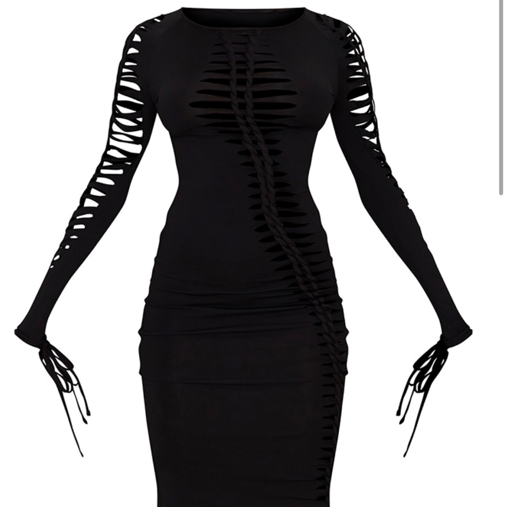 Pretty Little Thing Black Slinky Extreme Cut Out Detail Long Sleeve Midaxi Dress